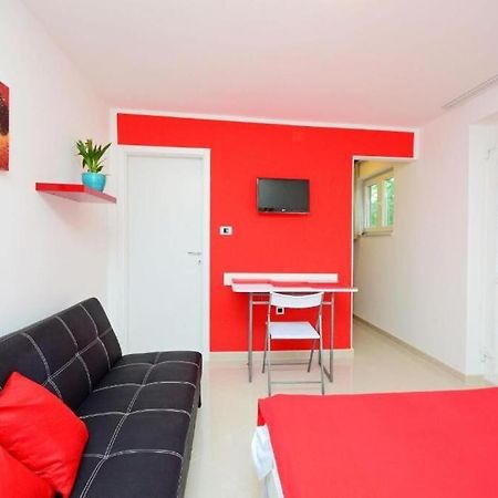 Apartments Ivan Marina Krk Town Esterno foto